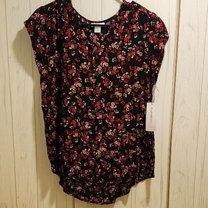 Liz Claiborne Black and Red Floral Blouse